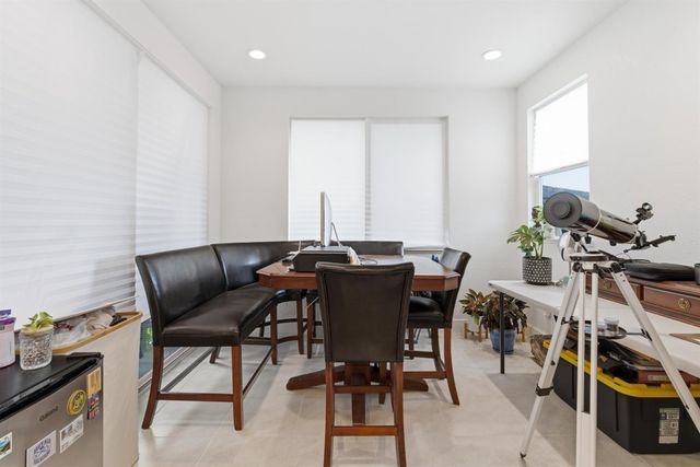 3233 Kipling Dr, Lathrop, CA 95330