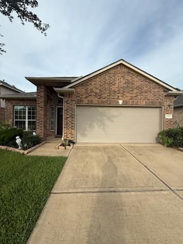 8315 Quest Court, Rosharon, TX 77583