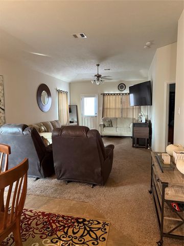 8315 Quest Court, Rosharon, TX 77583