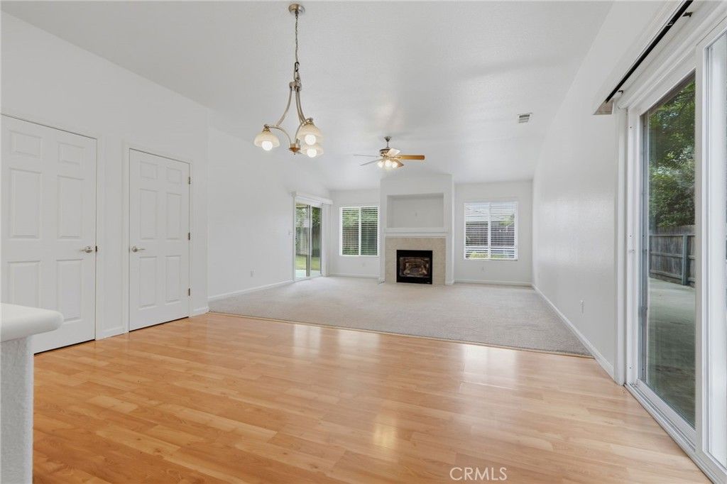 Image 27 of property listing at 6111 W Pryor Avenue, Visalia, CA 93277
