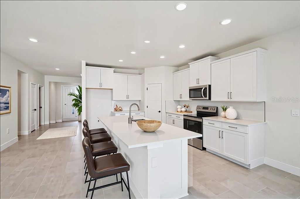 Image 3 of property listing at 11826 MEMORIAL DRIVE, Brooksville, FL 34613