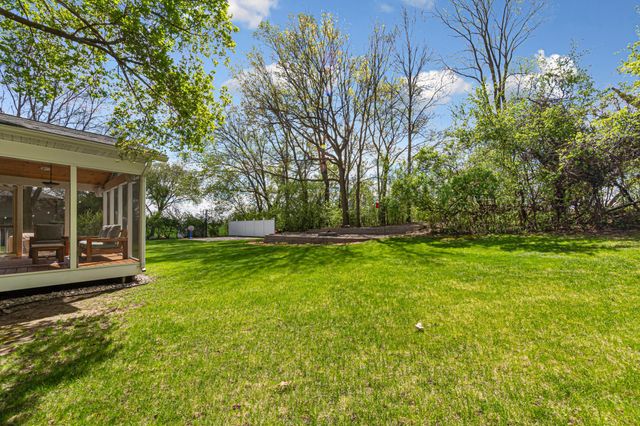 1424 Fairway Drive, Faribault, MN 55021