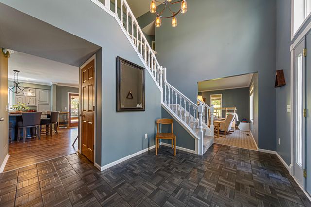 1424 Fairway Drive, Faribault, MN 55021