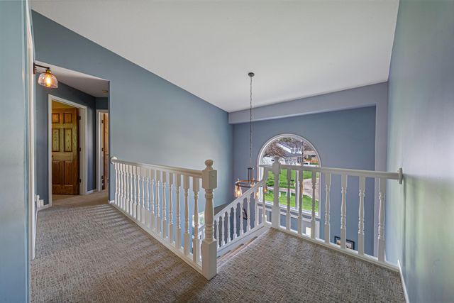1424 Fairway Drive, Faribault, MN 55021