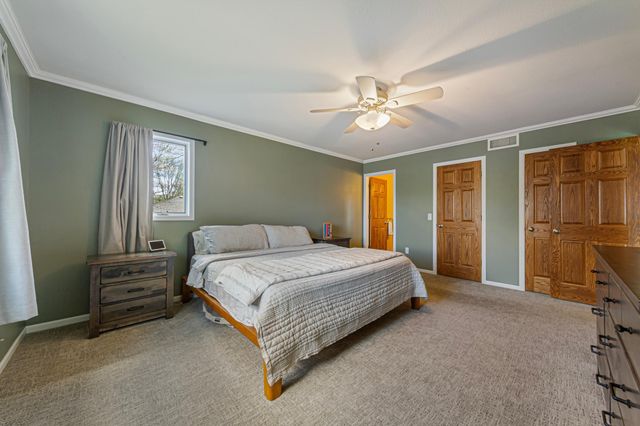 1424 Fairway Drive, Faribault, MN 55021