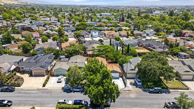 448 Greathouse Drive, Milpitas, CA 95035