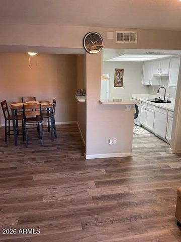 16602 N 25TH Street 230, Phoenix, AZ 85032