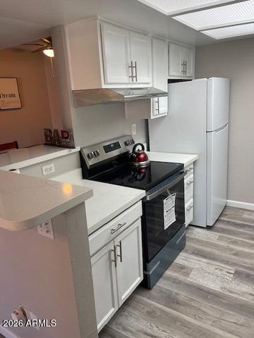 16602 N 25TH Street 230, Phoenix, AZ 85032