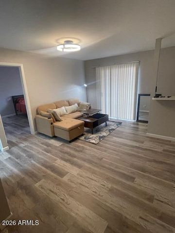 16602 N 25TH Street 230, Phoenix, AZ 85032