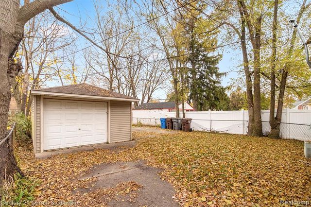 291 Arlington Street, Inkster, MI 48141