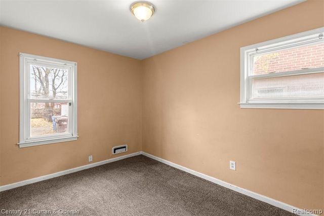 291 Arlington Street, Inkster, MI 48141