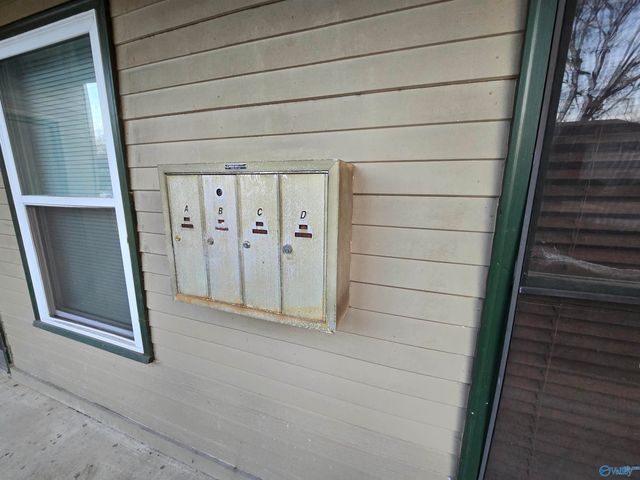 6207 Friar Tuck Drive NW, Huntsville, AL 35806