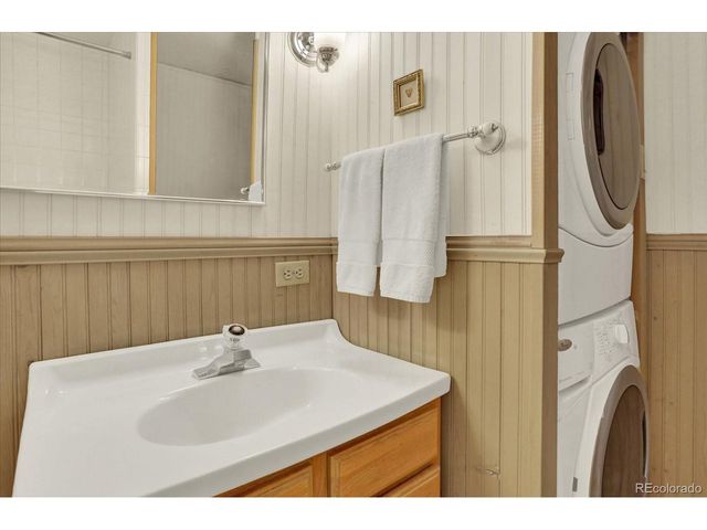 1449 Glencoe St, Denver, CO 80220