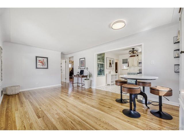 2568 S Zurich Ct, Denver, CO 80219