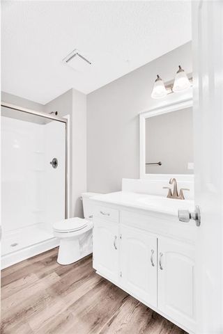204 SE Gingerbread Lane, Blue Springs, MO 64014