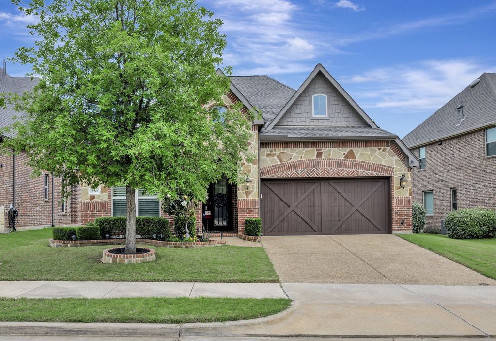 2822 Exeter Drive, Trophy Club, TX 76262
