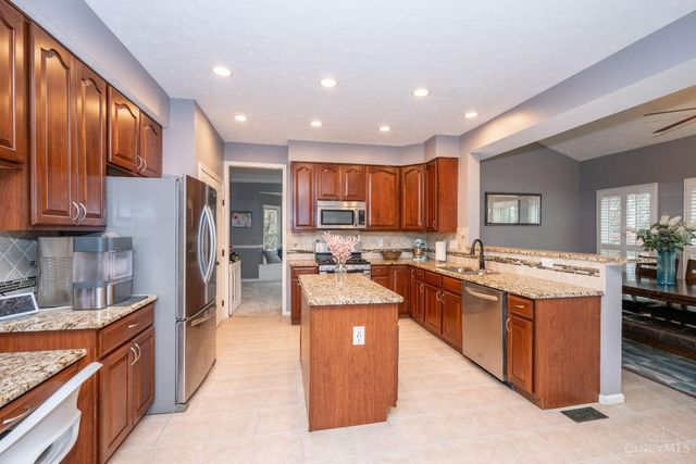 5335 Conifer Drive, Mason, OH 45040