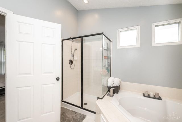 5335 Conifer Drive, Mason, OH 45040