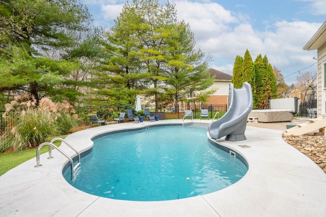 5335 Conifer Drive, Mason, OH 45040