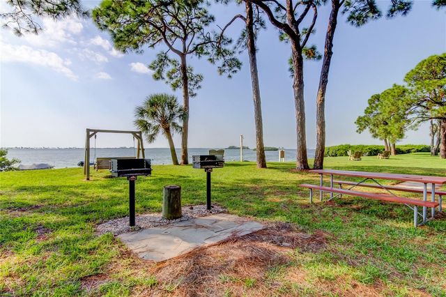 2700 BAYSHORE BOULEVARD 2310, Dunedin, FL 34698