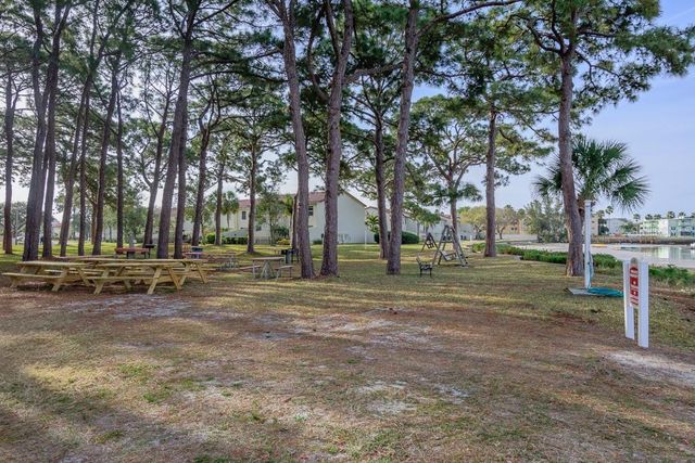 2700 BAYSHORE BOULEVARD 2310, Dunedin, FL 34698