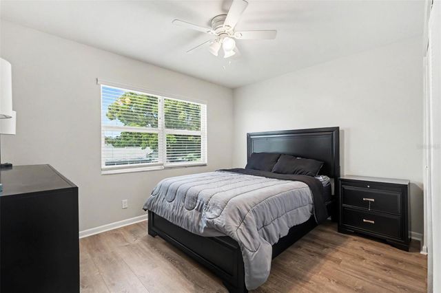 3267 39TH STREET S B, St Petersburg, FL 33711