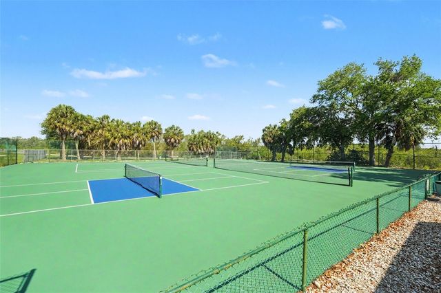 3267 39TH STREET S B, St Petersburg, FL 33711
