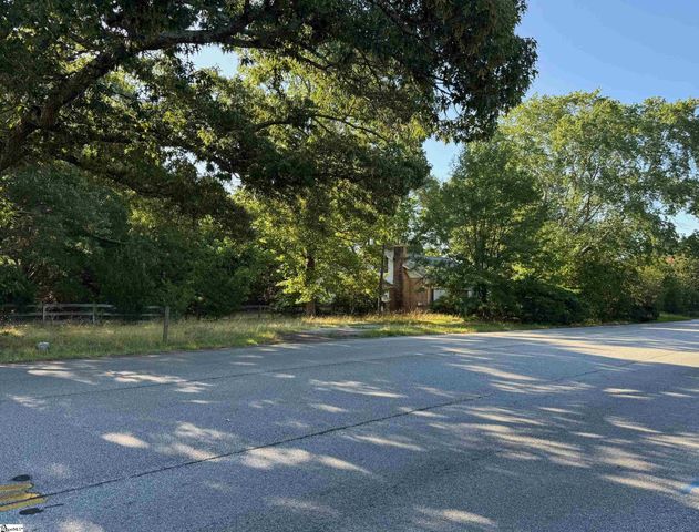 W Georgia Road, Simpsonville, SC 29680