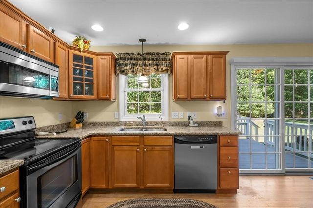 79 Clearview Drive, Richmond, RI 02892