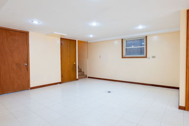 4543 N Kildare Avenue, Chicago, IL 60630