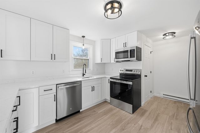 25L English Range Road B, Derry, NH 03038