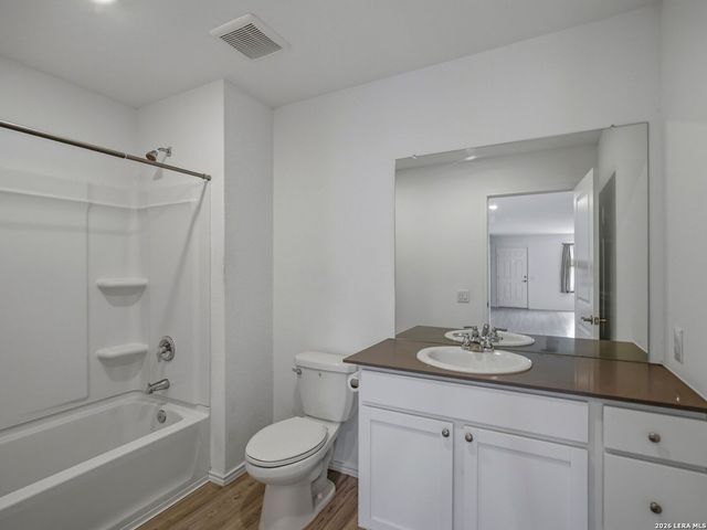 1123 Janzen, San Antonio, TX 78221