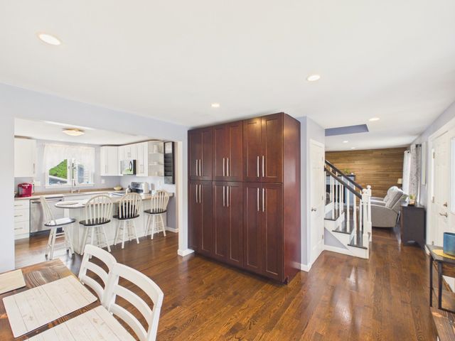 350 Lake Street, Nashua, NH 03060