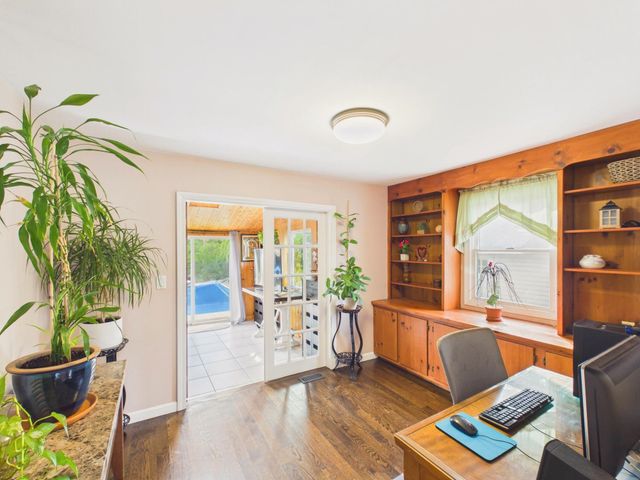 350 Lake Street, Nashua, NH 03060