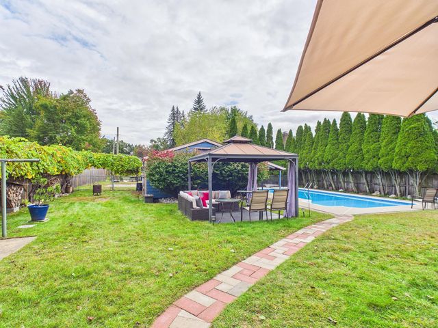 350 Lake Street, Nashua, NH 03060
