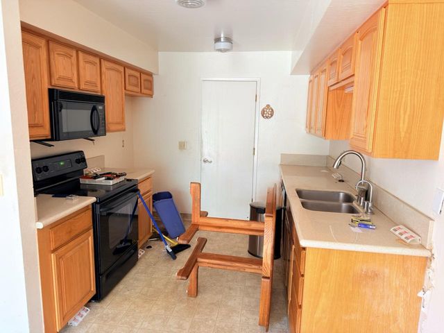 2335 17th Avenue, Santa Cruz, CA 95062