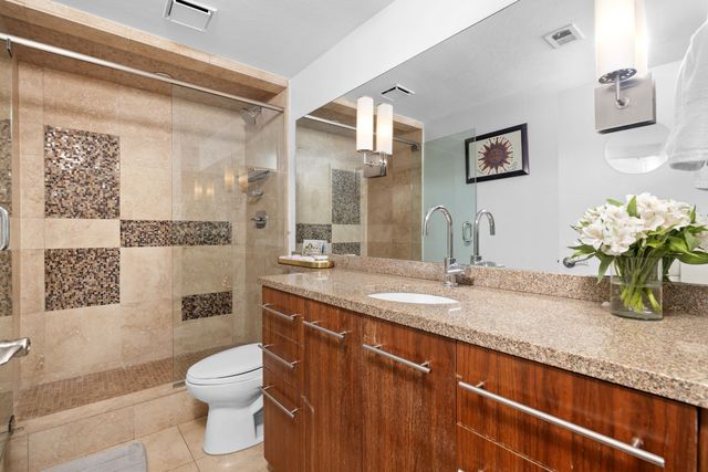 555 Church St Apt 2301, Nashville, TN 37219