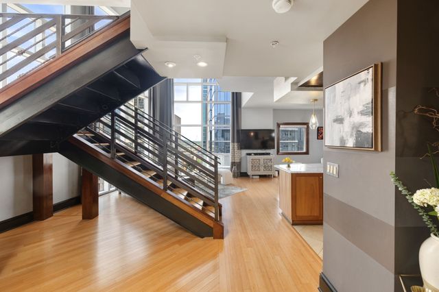 555 Church St Apt 2301, Nashville, TN 37219