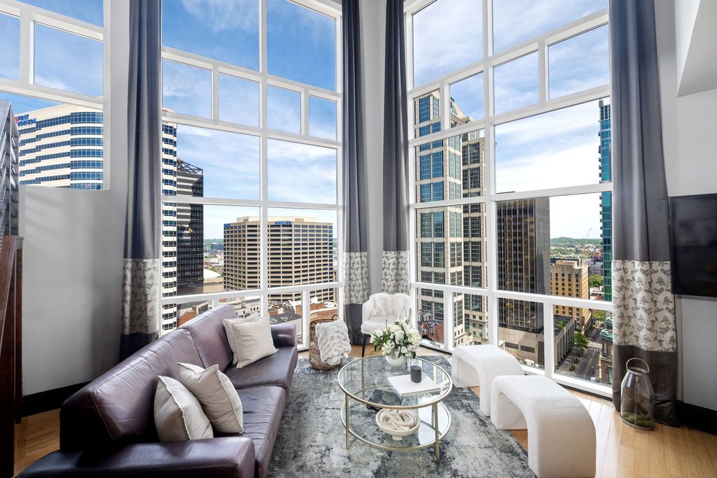555 Church St Apt 2301, Nashville, TN 37219