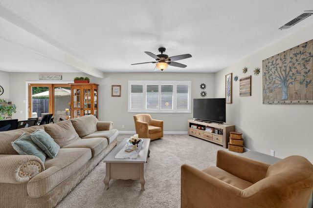 10648 Biscay Way, Rancho Cordova, CA 95670