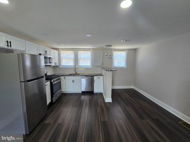 2066 LARUE ST, Philadelphia, PA 19124