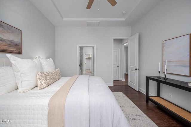942 River Bark Place, Cary, NC 27519