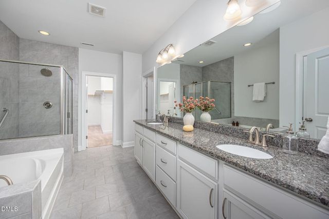 942 River Bark Place, Cary, NC 27519