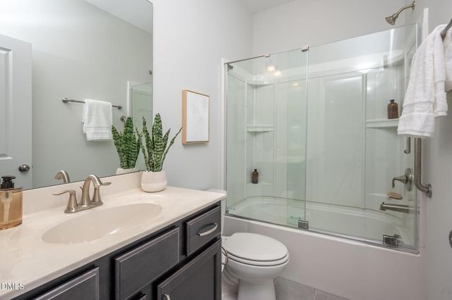 942 River Bark Place, Cary, NC 27519