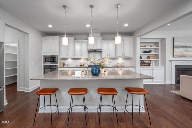 942 River Bark Place, Cary, NC 27519