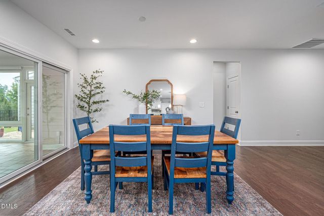 942 River Bark Place, Cary, NC 27519