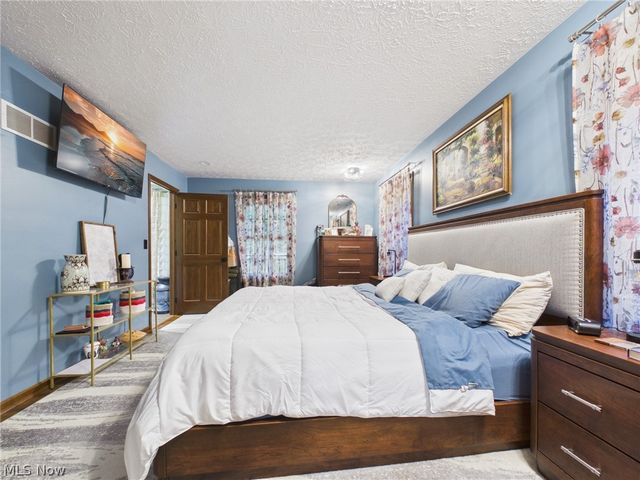 201 Addison Drive, Parkersburg, WV 26104