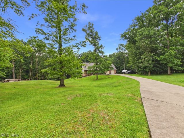 201 Addison Drive, Parkersburg, WV 26104