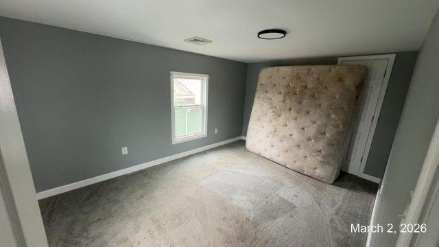 E 305 Chestnut ST, Covington, VA 24426