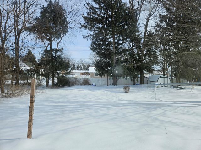 4551 W LAKE Road, Erie, PA 16505